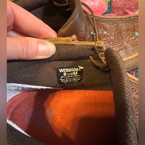 Twisted X Women's Chukka Mocs in Dark Brown with Turquoise accents, size 8.5 - Picture 4 of 5